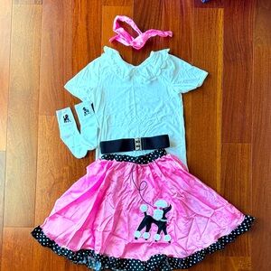 Pink Poodle Skirt Costume, Girls approx size 6/6X
